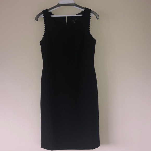 Ann Taylor Scalloped Sheath Dress NWT - Picture 3 of 6